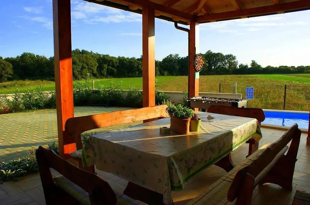 Holiday Home Tanja Pula