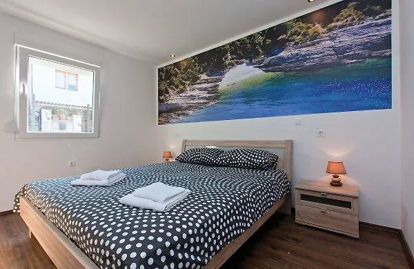Holiday Home Tanja Pula Croatia