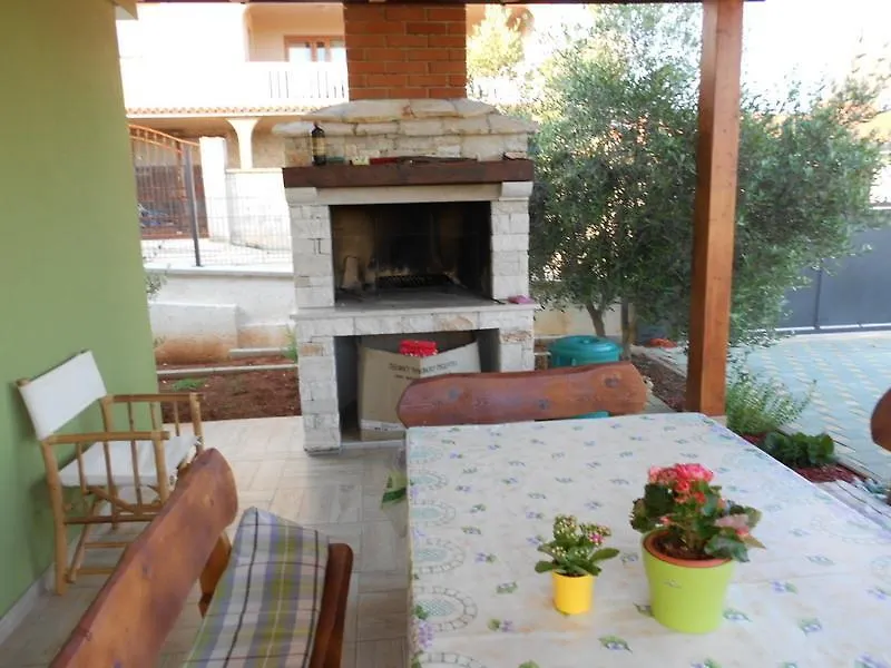 Holiday Home Tanja Pula