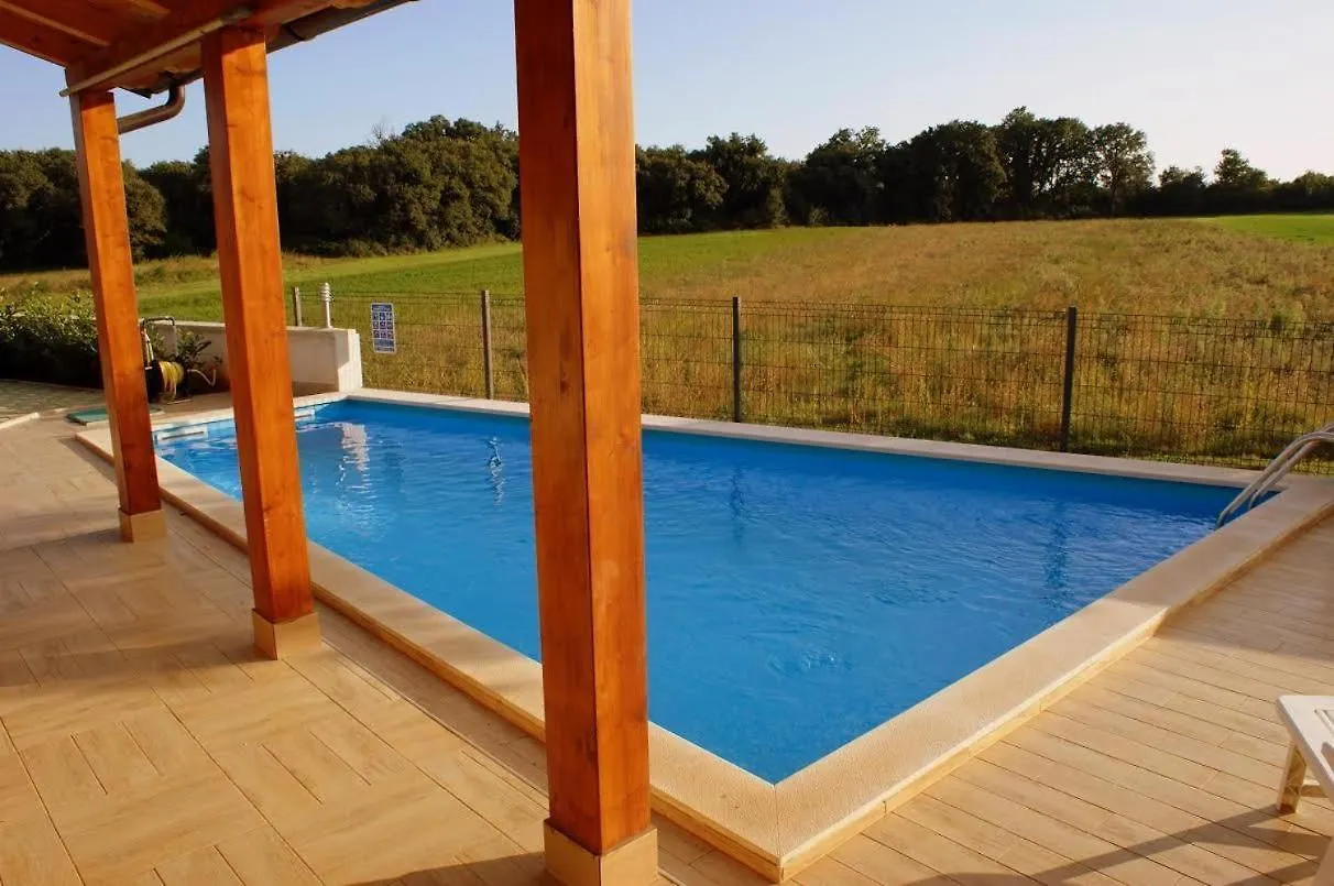 Holiday Home Tanja Pula