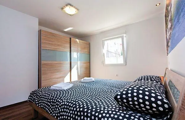 Holiday Home Tanja Pula